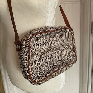 Cross body Bo Ho  purse